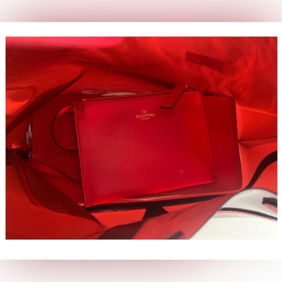 VALENTINO GARAVANI GO LOGO PVC TOTE - Picture 2 of 6